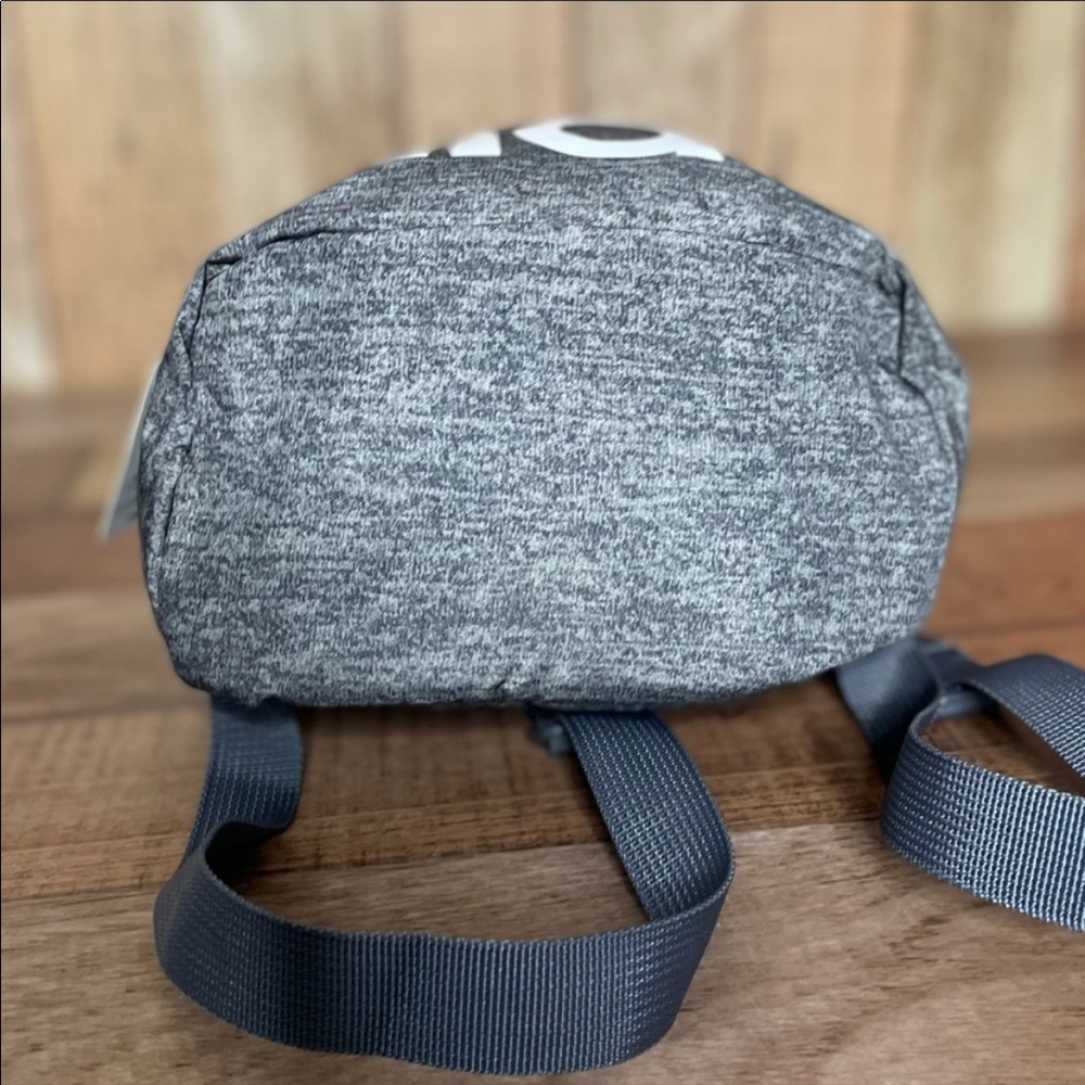Adidas Linear Mini Backpack - Picture 5 of 9